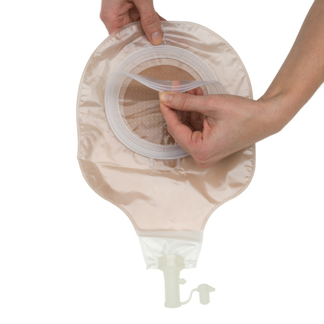 Flexend plat pour sac à grande capacité Premier de Hollister Incorporated, main, 81070